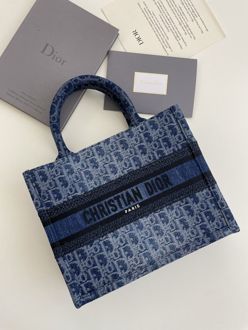 Christian Dior Shopping Bags